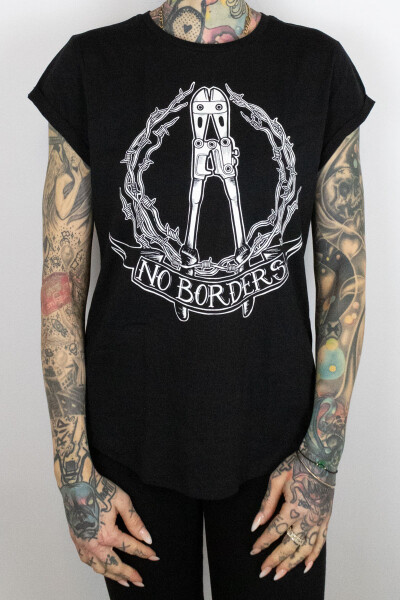 True Rebel Ladies Shirt No Borders Black