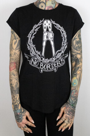 True Rebel Ladies Shirt No Borders Black