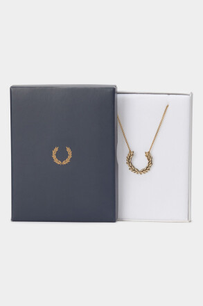Fred Perry Necklace Laurel Wreath Gold