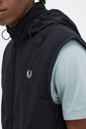 Fred Perry Zip Through Gilet Black White