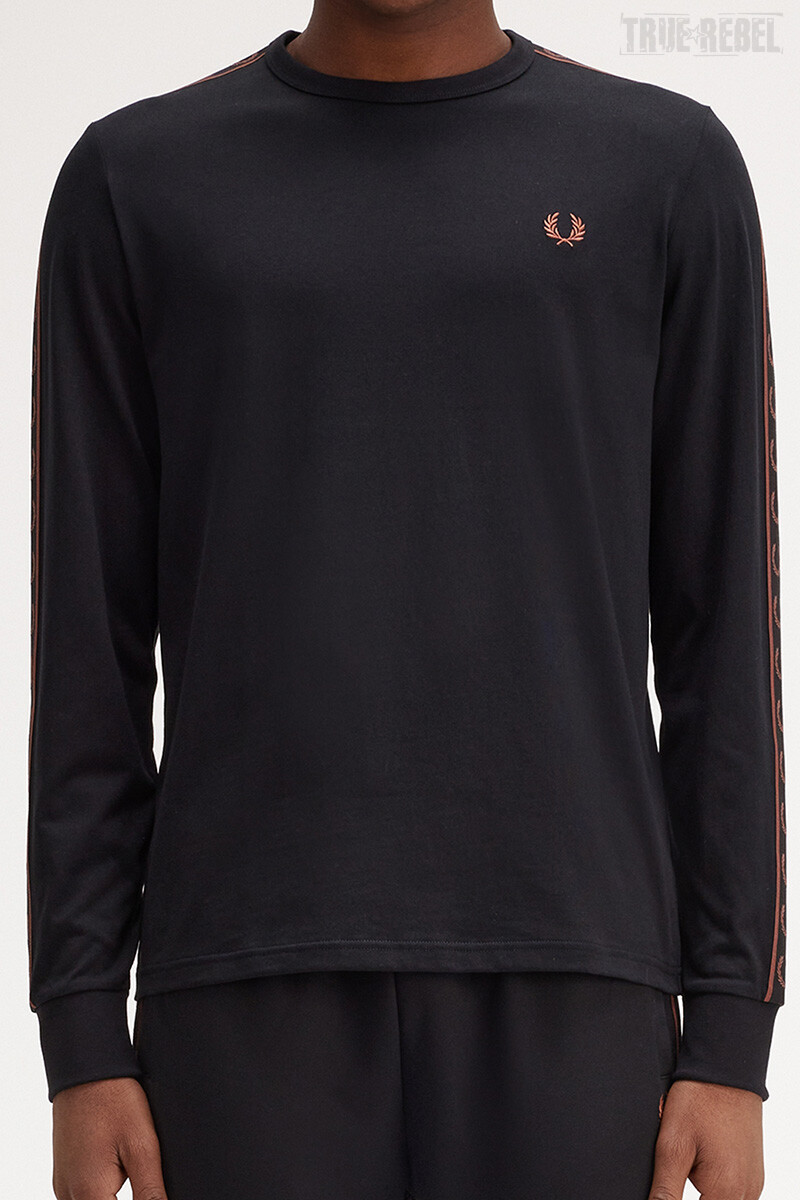 Fred Perry Longsleeve Taped Black Whiskey Brown