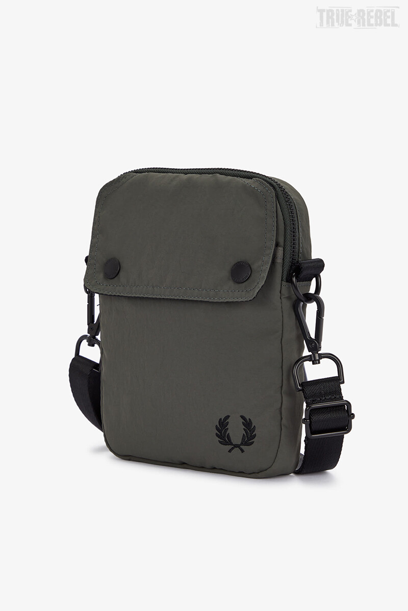 Fred Perry Crinkle Nylon Side Bag Field Green