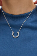 Fred Perry Necklace Laurel Wreath Metallic Silver