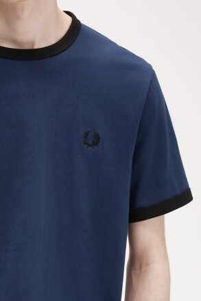 Fred Perry Ringer T-Shirt Dark Carbon Black