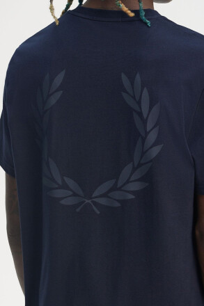 Fred Perry Rear Powder Laurel Graphic T-Shirt Navy