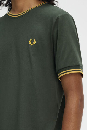 Fred Perry Twin Tipped T-Shirt Court Green Honeycomb