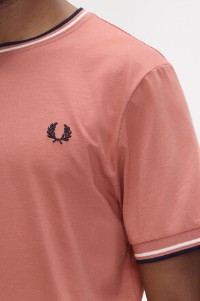 Fred Perry Twin Tipped T-Shirt Putty Pink Navy L