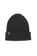 True Rebel Beanie SL Black
