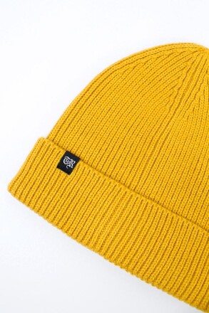 True Rebel Beanie SL Mustard