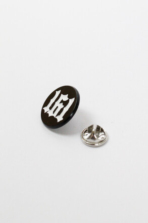 True Rebel Metal Pin 161 Black