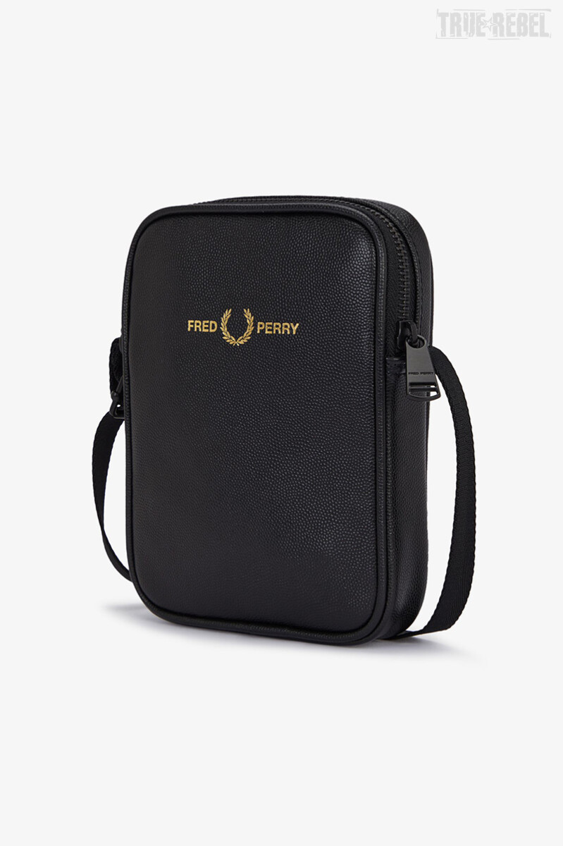 Fred Perry Scotchgrain Leather Side Bag  box