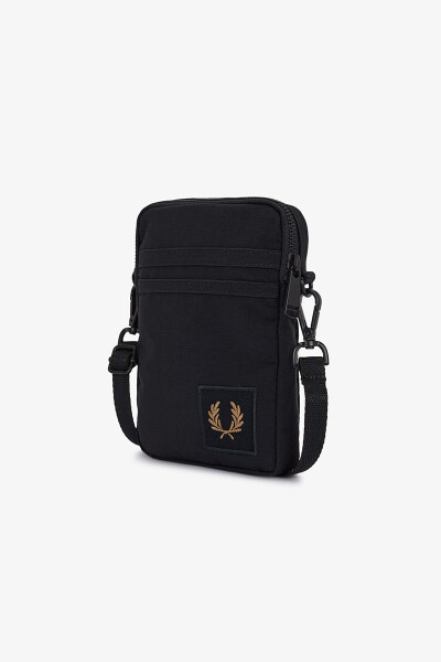 Fred Perry Nylon Badge Small Side Bag Black