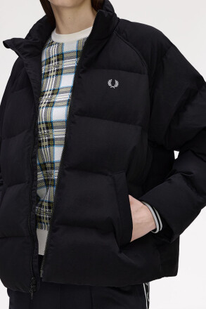 Fred Perry Ladies Raglan Sleeve Padded Jacket Black