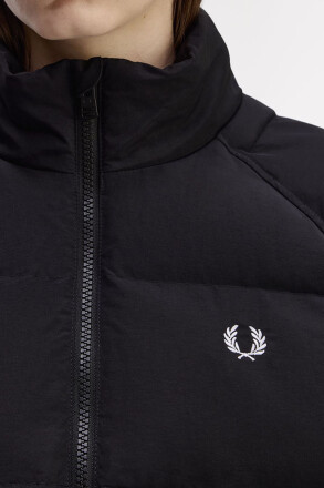 Fred Perry Ladies Raglan Sleeve Padded Jacket Black