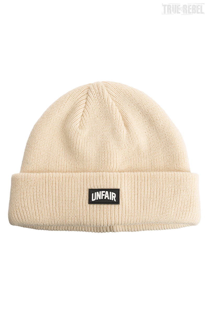 Unfair Curved Patch Beanie Beige
