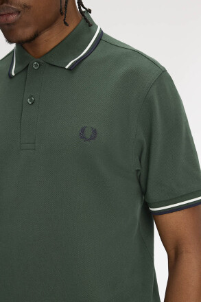 Fred Perry Twin Tipped Polo Shirt Court Green Snow White